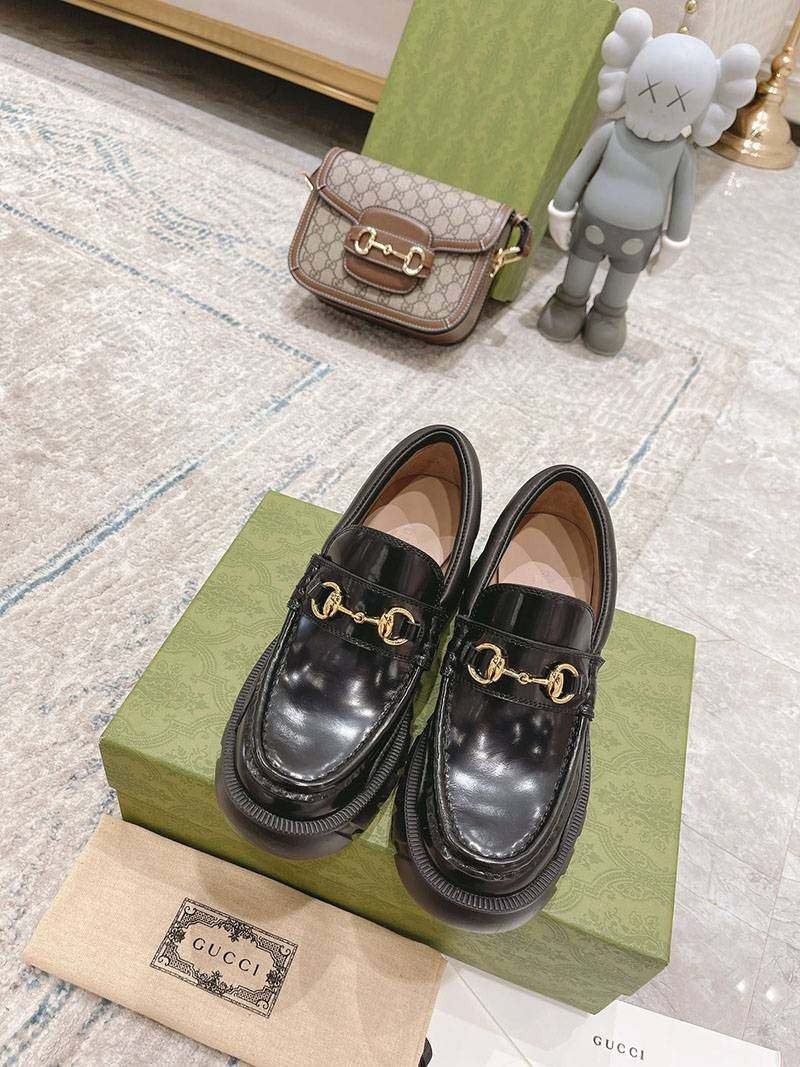 [Not available in Japan] Gucci Replica Lug Sole Horsebit Loafers guv82780
