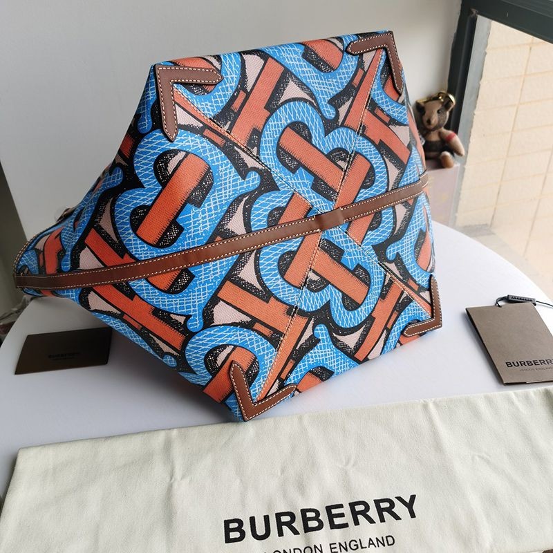 Burberry Medium Check Canvas Beach Tote Replica Bas66327 - Popular all over the world