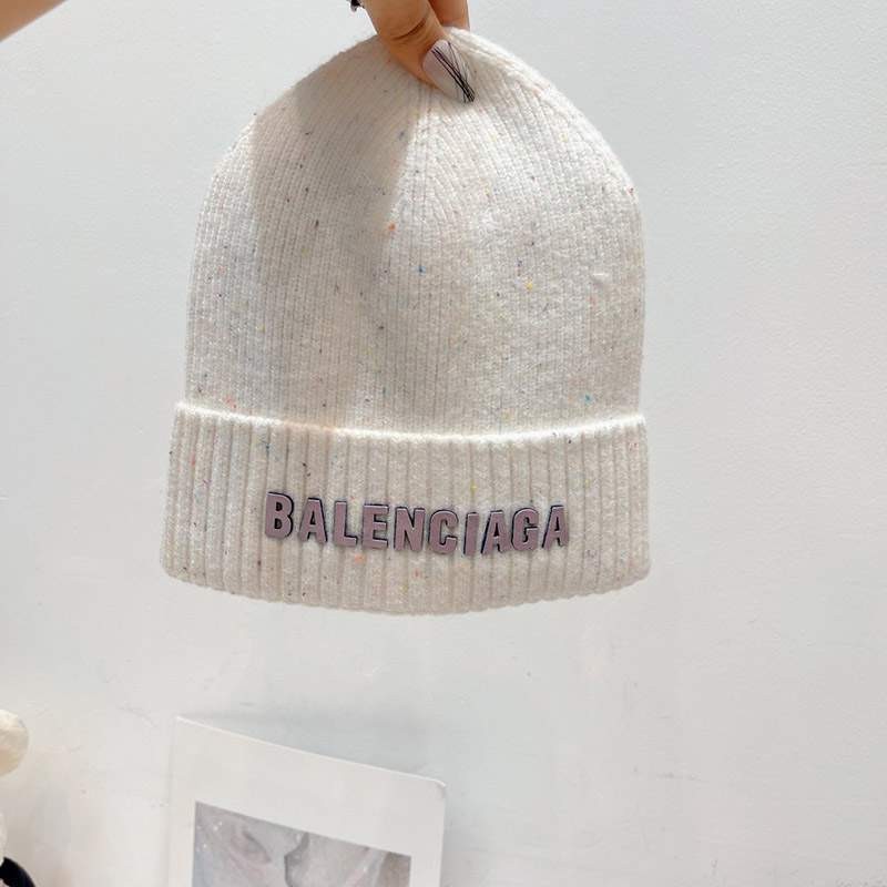 Perfect gift? Balenciaga logo intarsia knit hat? Replica baa26669