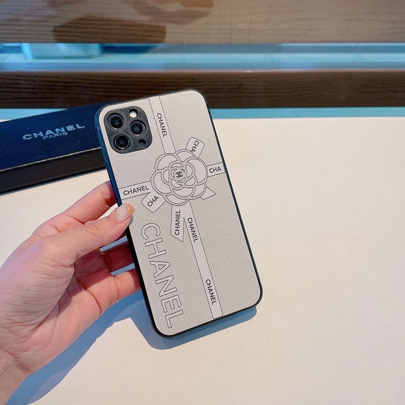 [Not available in Japan] Chanel iPhone case replica smartphone case available immediately! shm84953