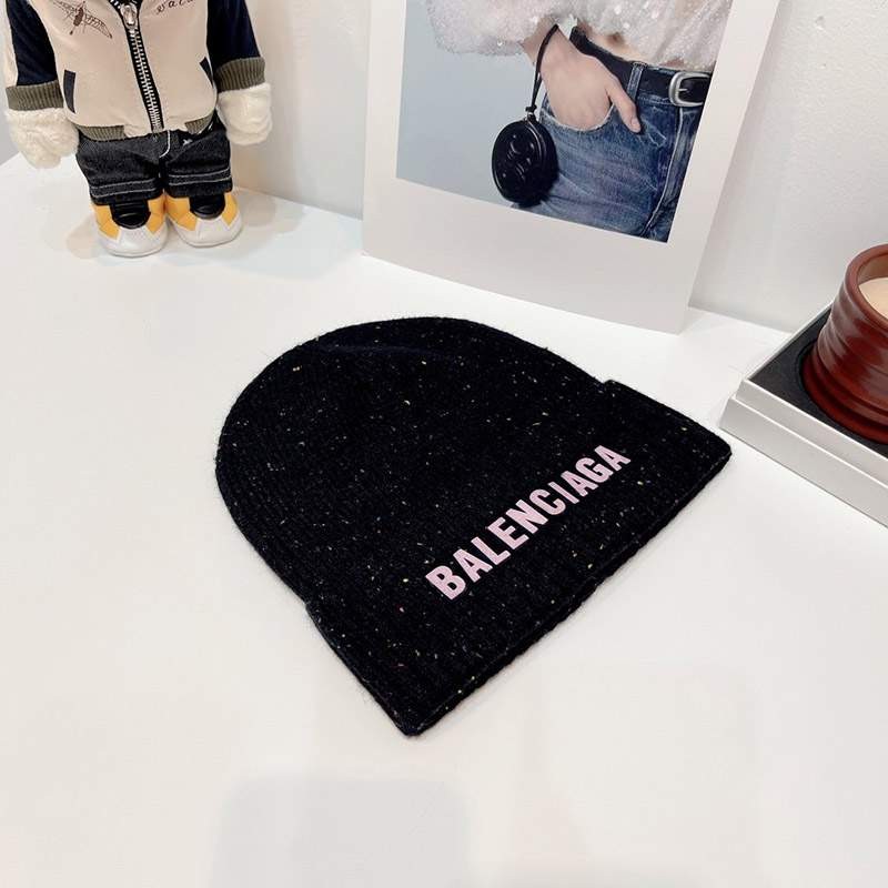 Limited edition Balenciaga logo intarsia knit hat? Copy baw51907