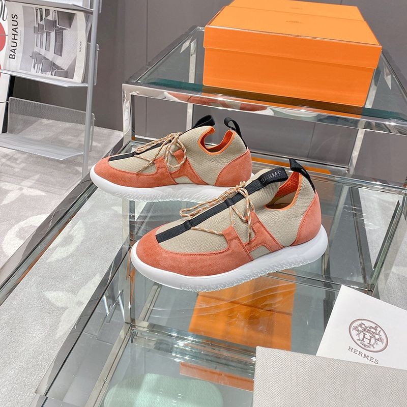 New for Fall/Winter Hermes Sneakers Replica Perfect for travel and sports! Jogger pants go well with denim erg25612