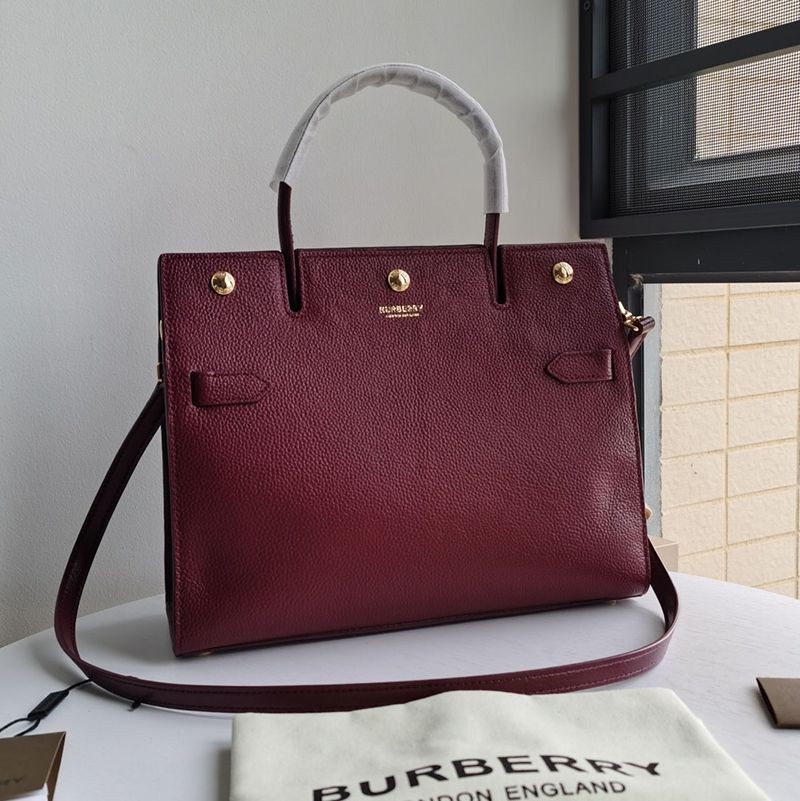 No customs duties charged ☆ Burberry Mini Leather Title Bag Replica Bab87071