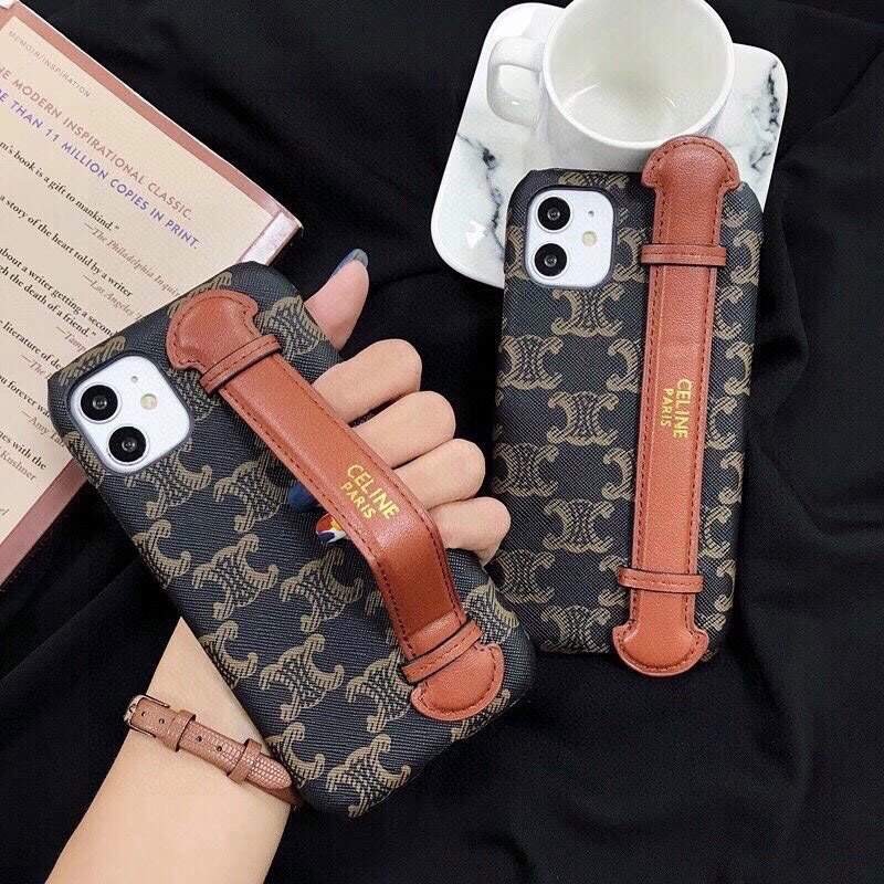 High quality???Celine☆ Triomphe iPhone11/12 pro case copy? Cee35223