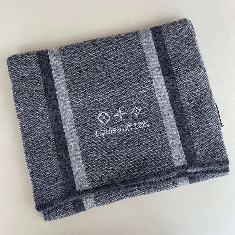 Louis Vuitton Men's Cashmere Tassel Scarf Replica vur99682 Sold Out