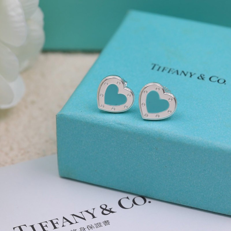 Not available in Japan Tiffany Love Heart Earrings Replica Great as a gift Tim12273