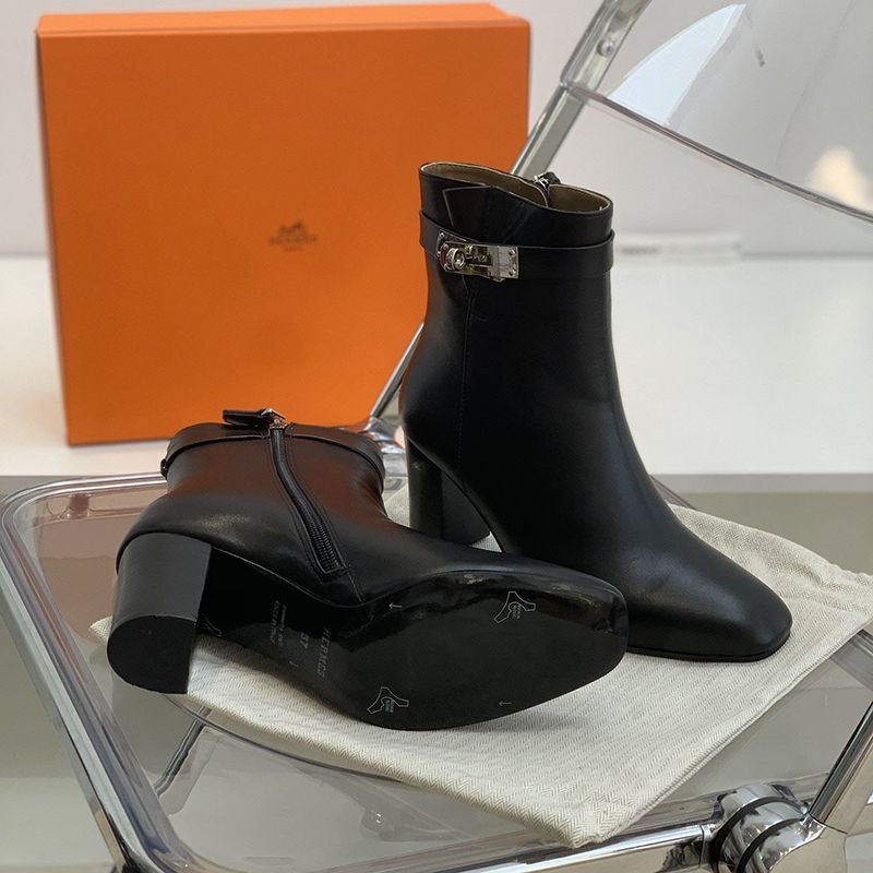 21-22AW Hermes Women's Black Boots Perfect for White Pants Replica erq40412