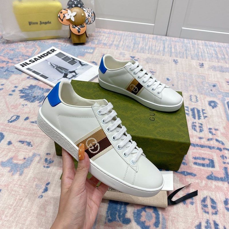 New Spring Collection Gucci Embroidered Women's Sneakers Replica guy55617 New Spring Collection Gucci Embroidered Women's Sneakers Replica guy55617