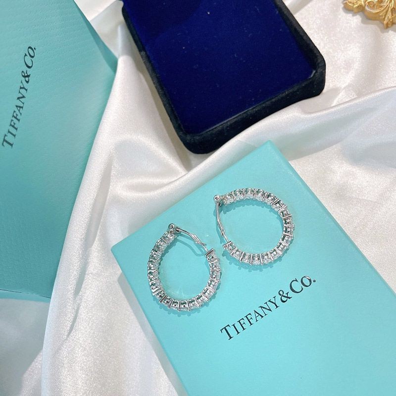 [Not available in Japan] Tiffany T 18k white gold.48c diamond hoop earrings replica Tis22539