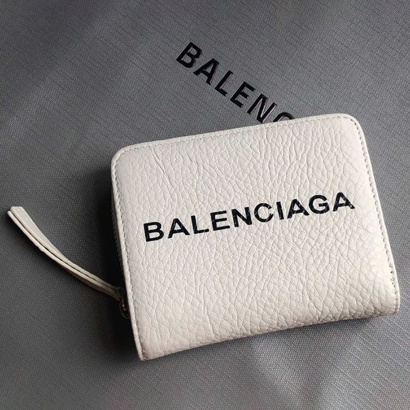 Competitive Balenciaga wallet replica for men, perfect as a gift? Simple coin case bah54638