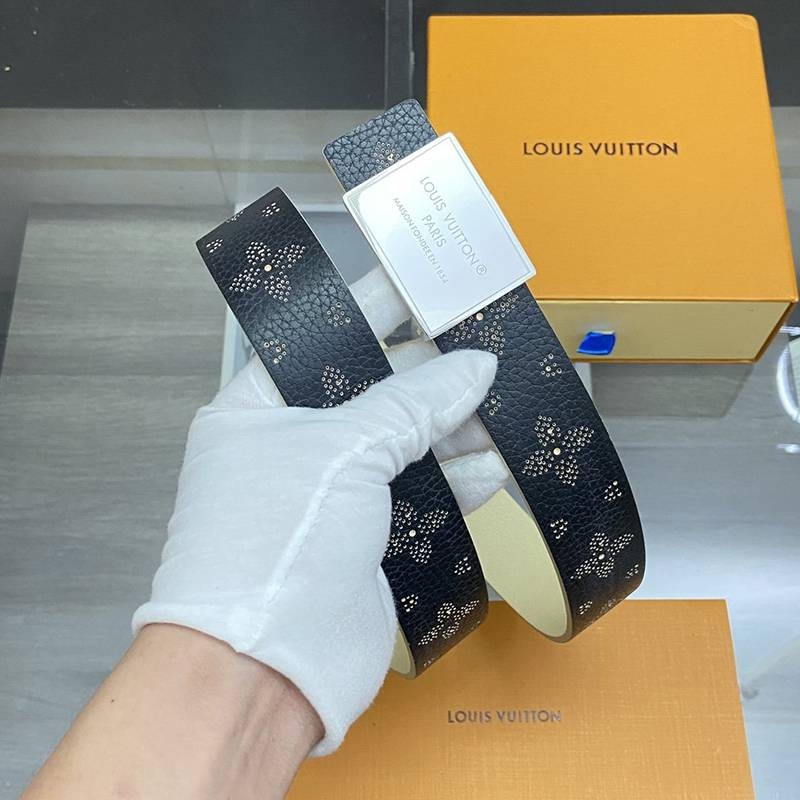 ★Popular in Japan! Louis Vuitton Santur Military Replica 35MM Reversible Belt vuq03952