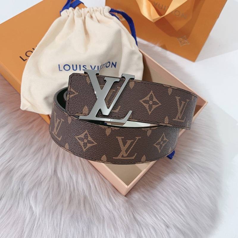 Very popular worldwide? Louis Vuitton replica Santur? Monogram Print 40MM reversible belt vuv24885