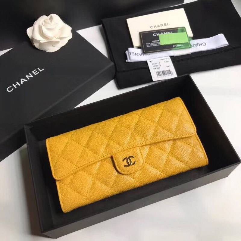 Classic and popular Chanel bi-fold flap wallet replica caviar shb09378