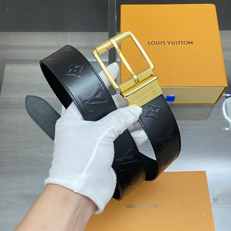 Rare Louis Vuitton Santur Voyageur Replica 40MM Belt vug24220