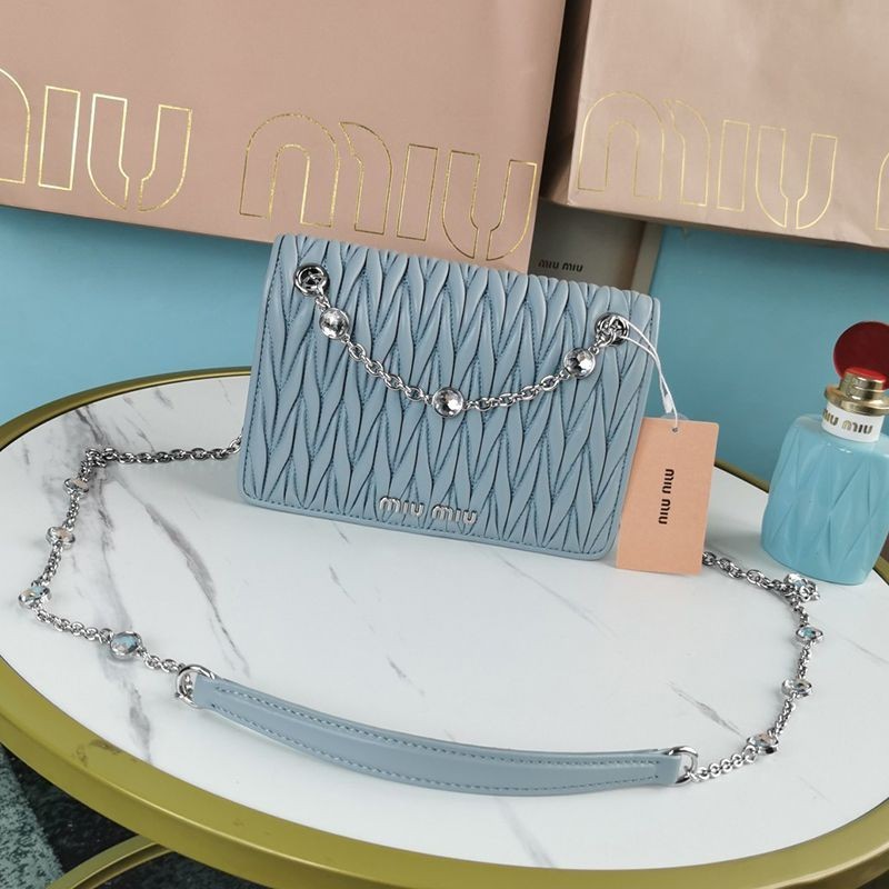 The hot topic! Miu Miu replica matelasse mini shoulder bag myp24108