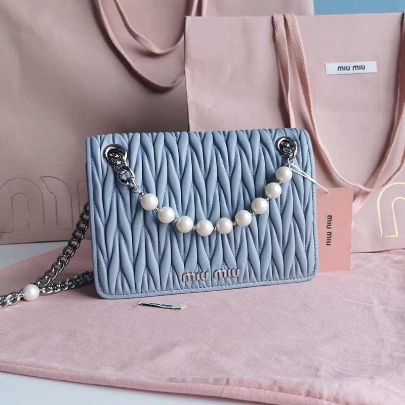 ☆Super popular☆Miu Miu replica quilted nappa leather mini bag mye25902