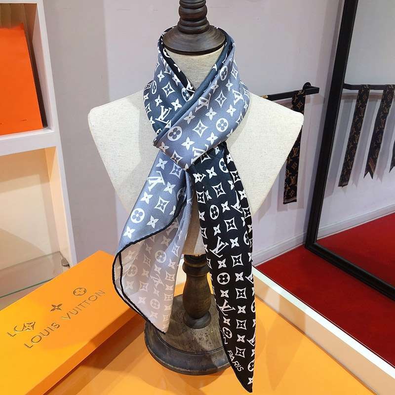 Louis Vuitton ★ Stole ★ Shawl? Monogram copy vuh60077