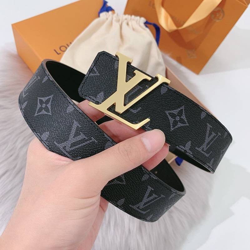 No.1 Popular Louis Vuitton Santur Monogram Print Replica 40MM Reversible Belt vus00367