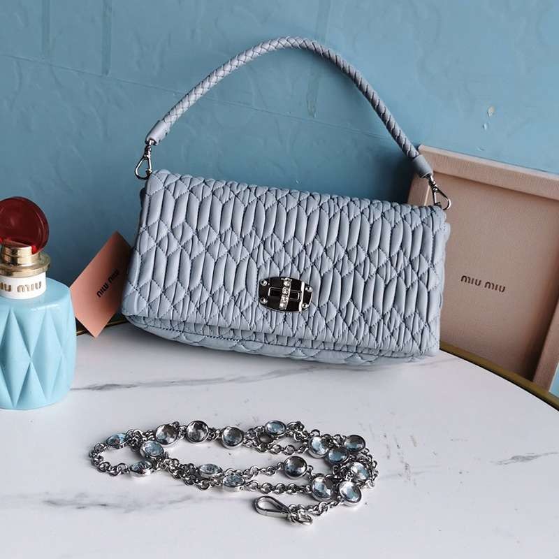 New for Autumn/Winter Miu Miu Matelasse Shoulder Bag, Fake? Crystal Chain myk23999