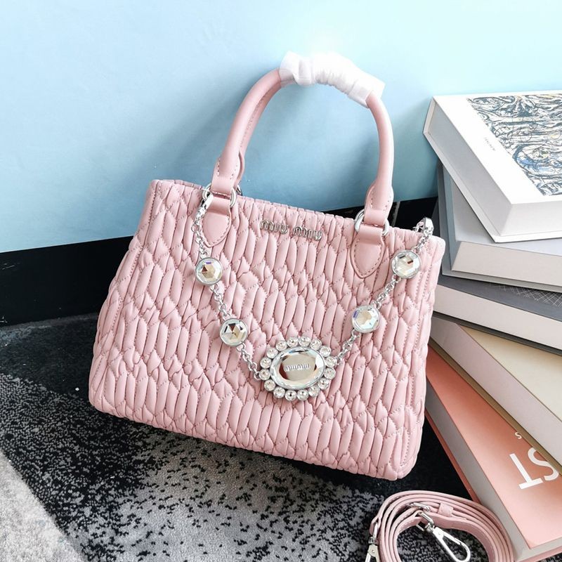 No.1 Popular Miu Miu Replica Matelasse Tote Bag myf31534