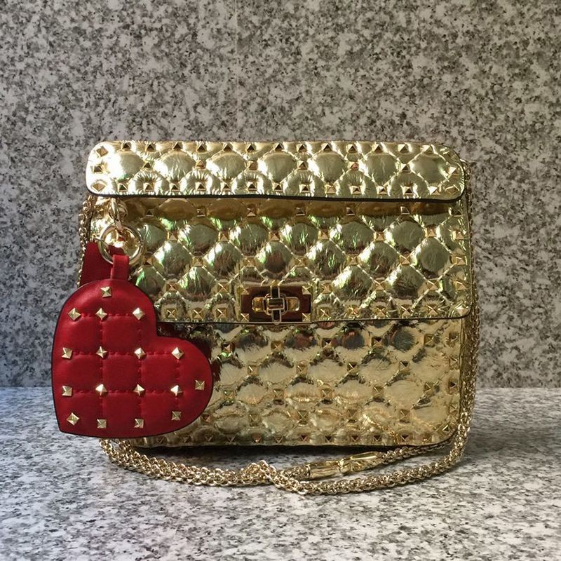 21AW New Arrivals [Valentino Fake Shoulder Bag] Popular ★ Rockstud Spike Small Bag Vup18371