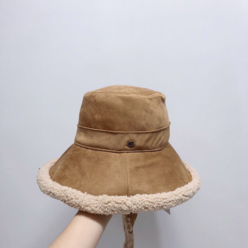 New for Autumn/Winter: Gucci Bucket Hat, Replica GG Lambswool, gur27036