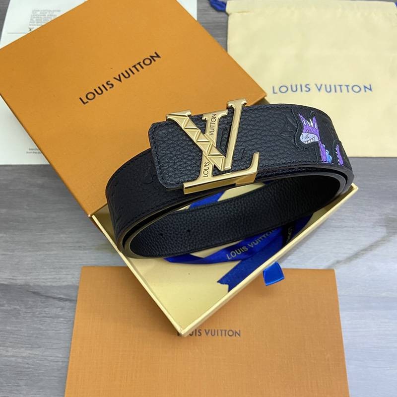 Competitive Louis Vuitton Belt Replica Santur? LV Initial 40MM Reversible vuj44358