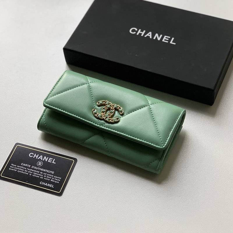 Popular Chanel Flap Wallet Replica Cute CC Mark AP0953
