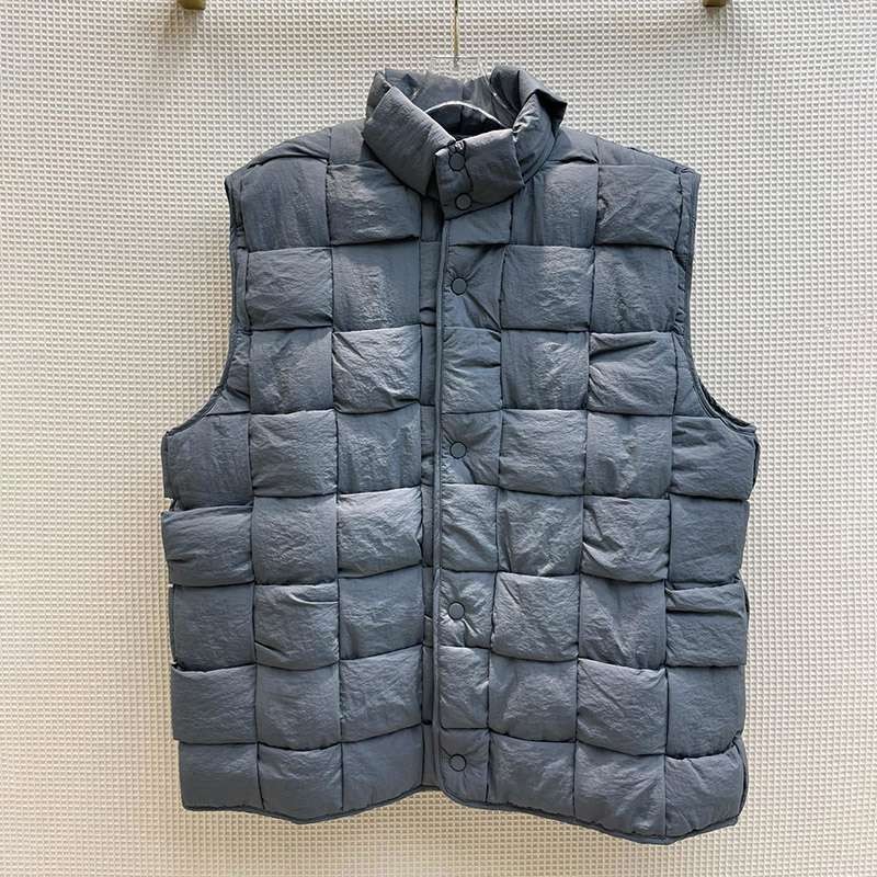 Competition for high quality???Bottega Veneta down vest fake boj80527