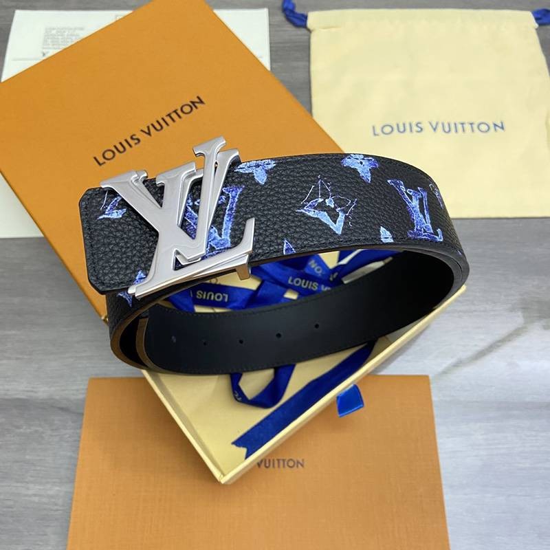 [Not available in Japan] Louis Vuitton Santur LV Initial Replica 40MM Reversible Belt vuh45933