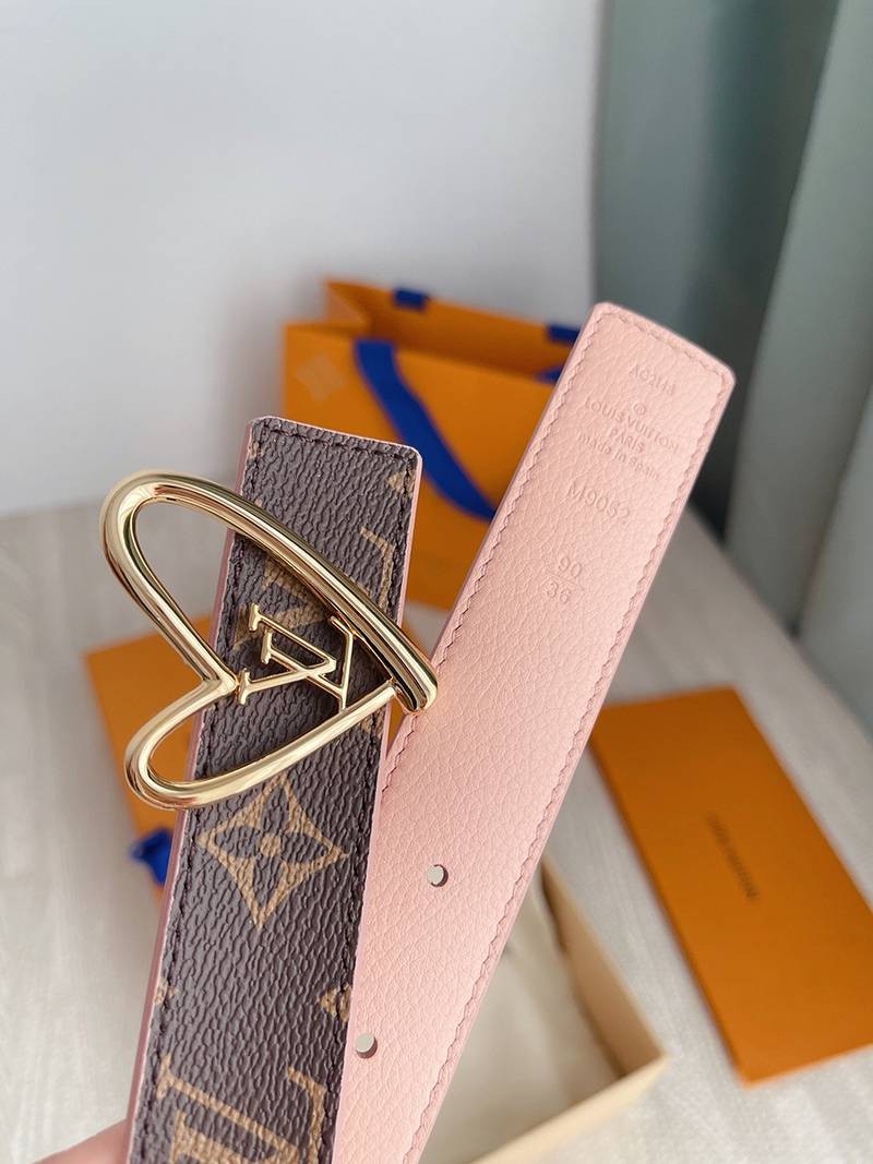 Louis Vuitton Belt Replica 30MM Not Available in Japan [Monogram and Heart Tag Combination] vuk07119