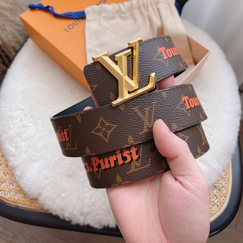 New for Autumn/Winter Louis Vuitton Santur? LV Pyramid Replica 40MM Reversible Belt vui20441