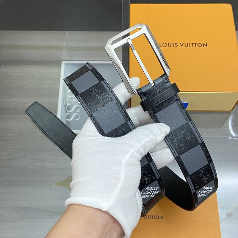 Eye-catching color Louis Vuitton Santur Architect replica Damier Archives 35MM belt vux16298