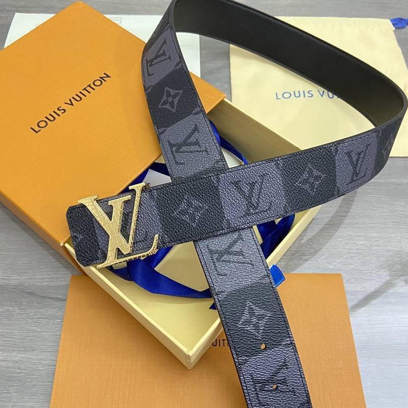 [Not available in Japan] Louis Vuitton Replica Santur LV Initial 40MM Reversible Belt vue00313