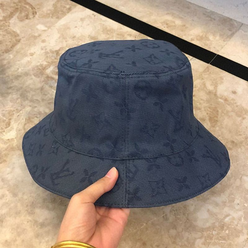 New for Spring? Louis Vuitton Cap Replica Bonnet Monogram Packable vuz63893