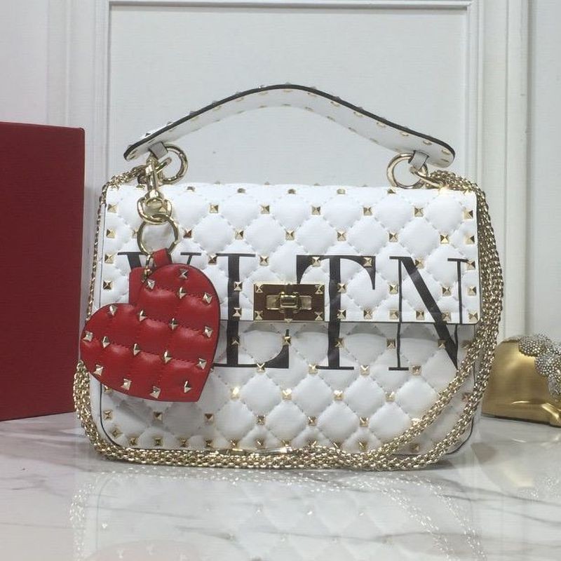 ★Popular in Japan! Valentino Shoulder Bag Copy Rockstud Spike Small Bag Vun56675