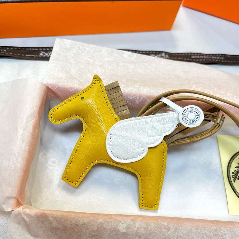 New Spring Items Hermes Replica Rodeo Pegasus Charm erj26617