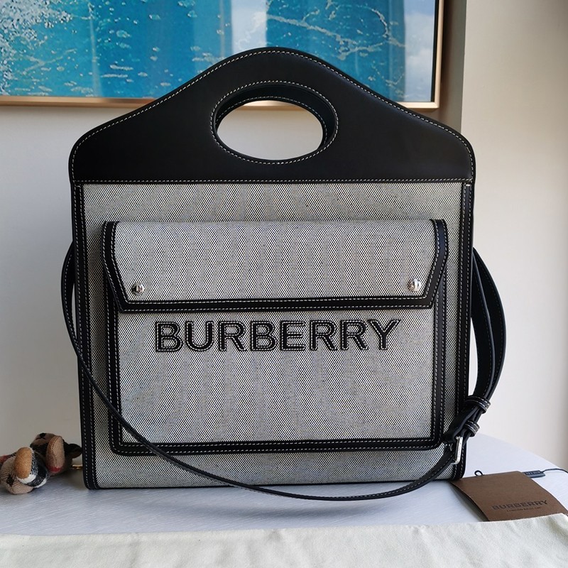 New Burberry shoulder bag for spring, replica mini two-tone canvas and leather pocket bag Bal68896
