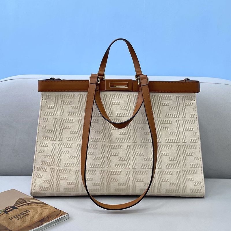 New Spring Fendi Peekaboo X Tote Replica FF Wool Bag fep98390