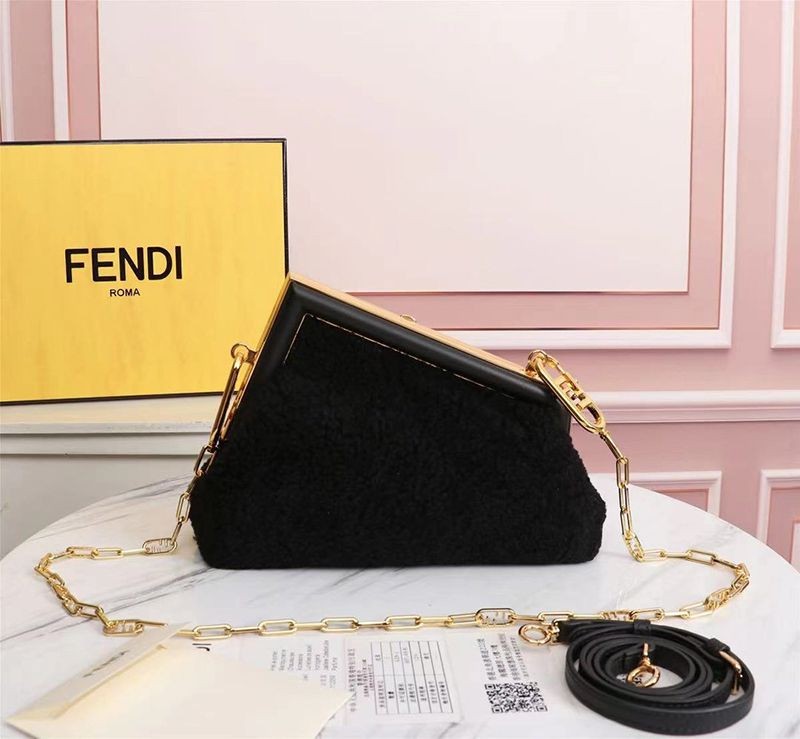 Fendi First Copy Small Sheepskin Bag fek89209 Sold Out