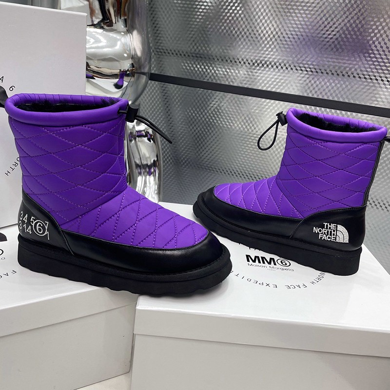 Hard to find limited edition Maison Margiela North Face fake boots Nov01885