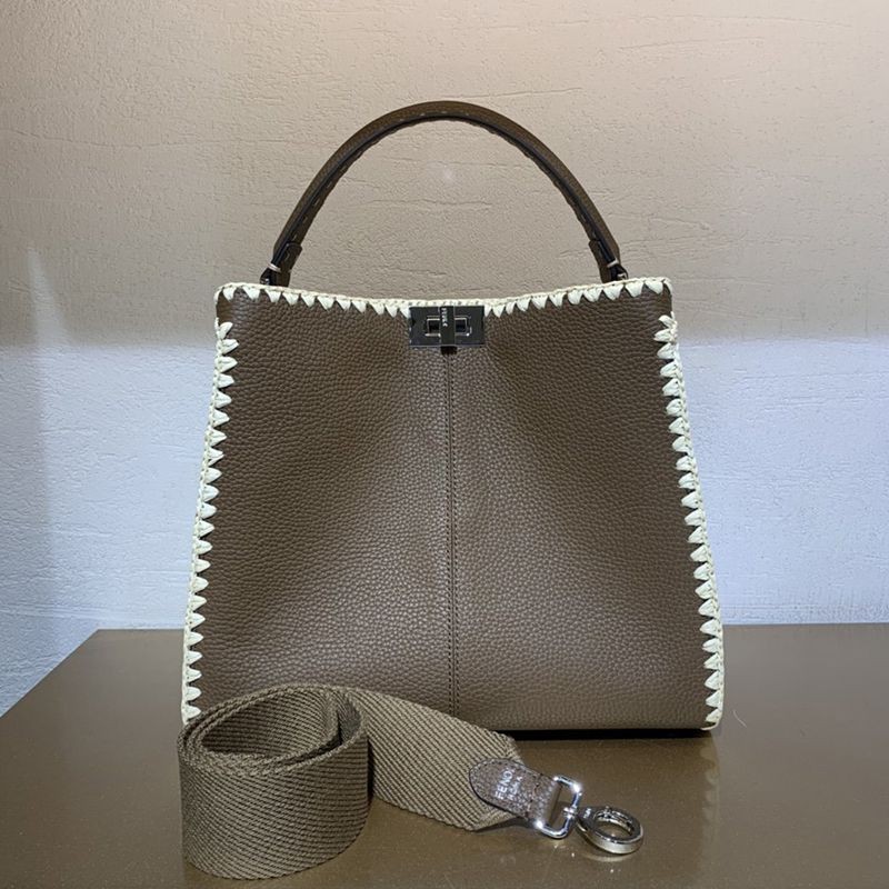 Very popular! Fendi Peekaboo Iseeu fake Midia full grain leather bag fez21695