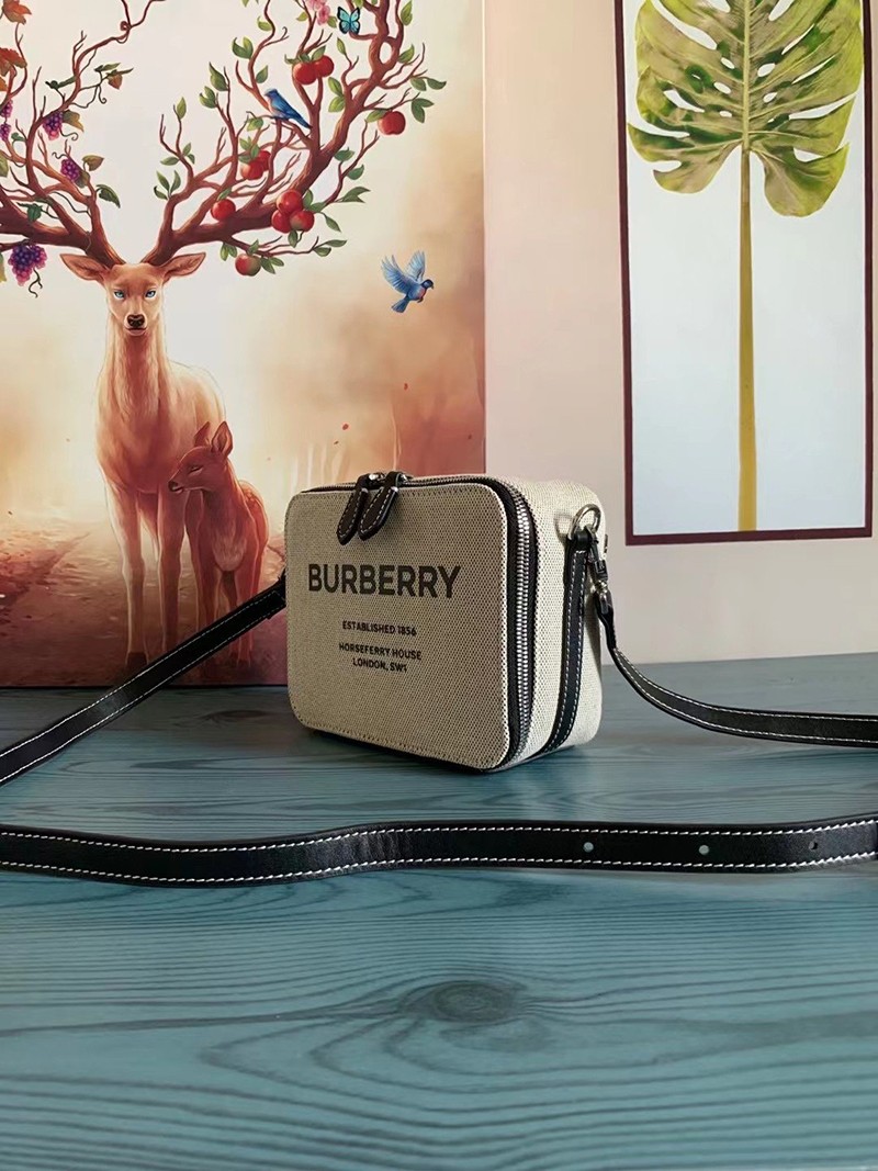 Very popular all over the world? ★ Burberry shoulder bag replica ★ Men's Horseferry Print Crossbody Bag Bat52446
