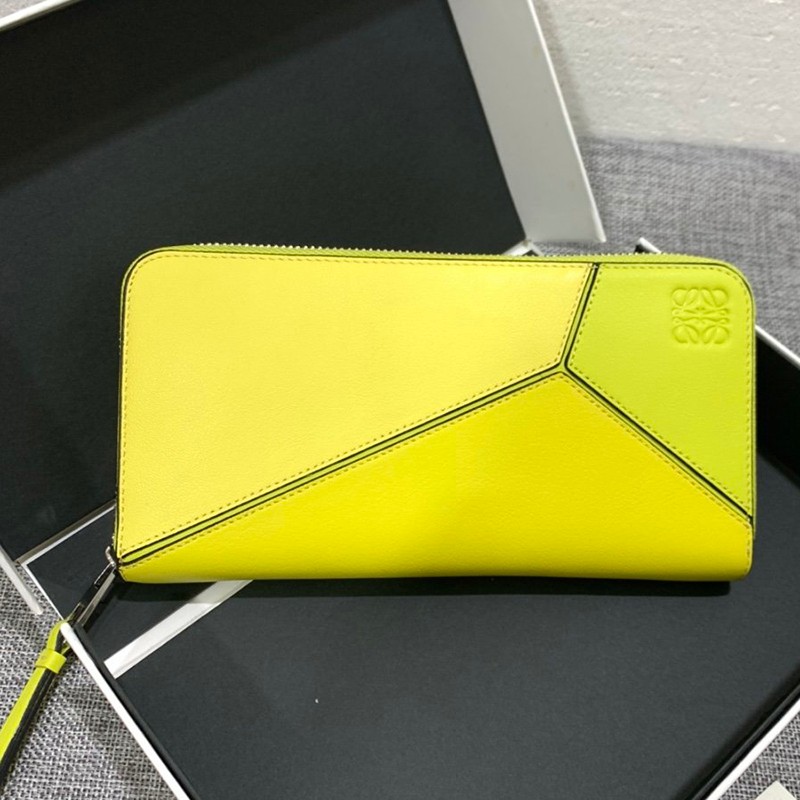 21AW New Loewe Wallet Puzzle Parody Round Zip Wallet loi26540