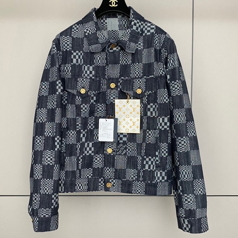 Rare NIGO collaboration? Louis Vuitton Giant Replica Damier Monogram Flannel Shirt vux23537