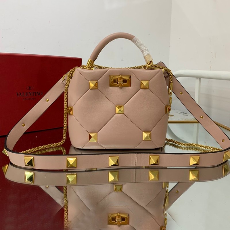 *Tax included Valentino handbag copy ROMAN STUD QUILTED Vuy42021