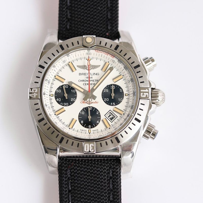 Free shipping Breitling Chronomat 44 replica Airborne Chronomat 30th anniversary model bux98808