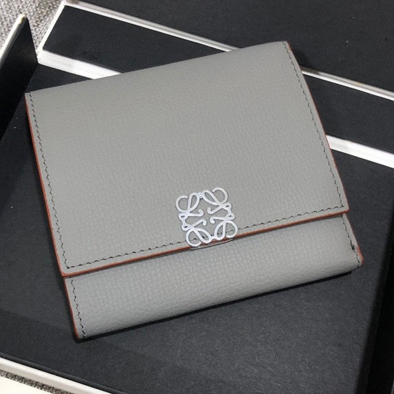 New for Spring [Loewe Wallet Replica] Anagram Trifold 6cc Wallet loe35533
