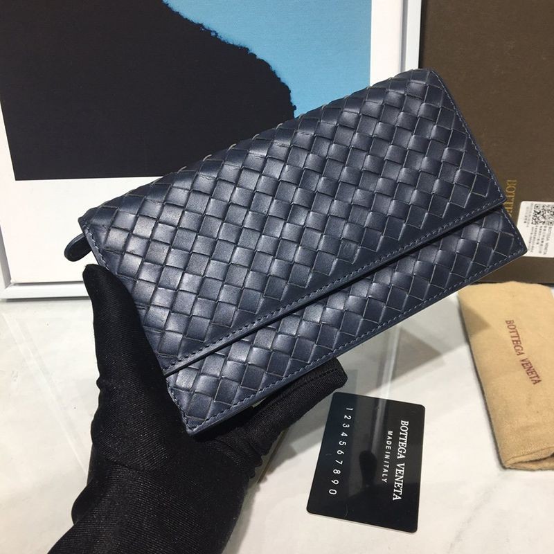 Not available in Japan, fake Bottega Veneta Intrecciato Lamb snap wallet boy48673