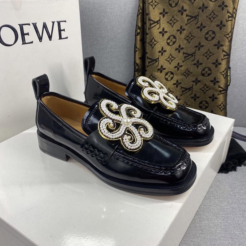 Competition [Limited Edition] Loewe Pompon Loafers Replica Women's low59945